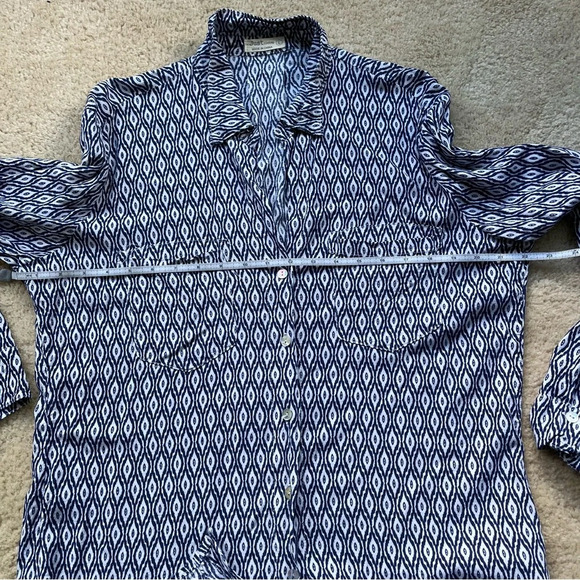 Just Living Women's White & Navy Button Up Shirt - L - VGUC - Rayon Linen Blend - Picture 7 of 8